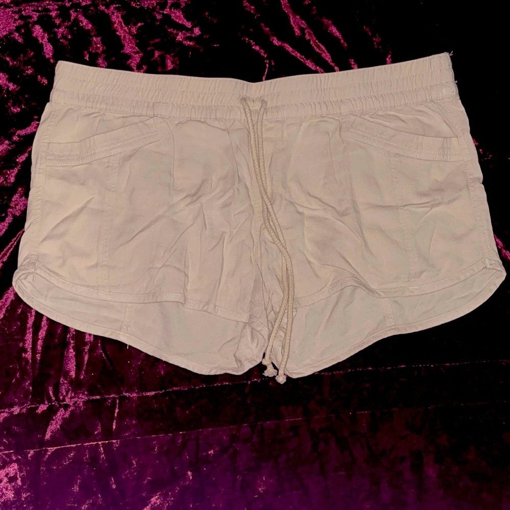 Beige Linen Summer Shorts